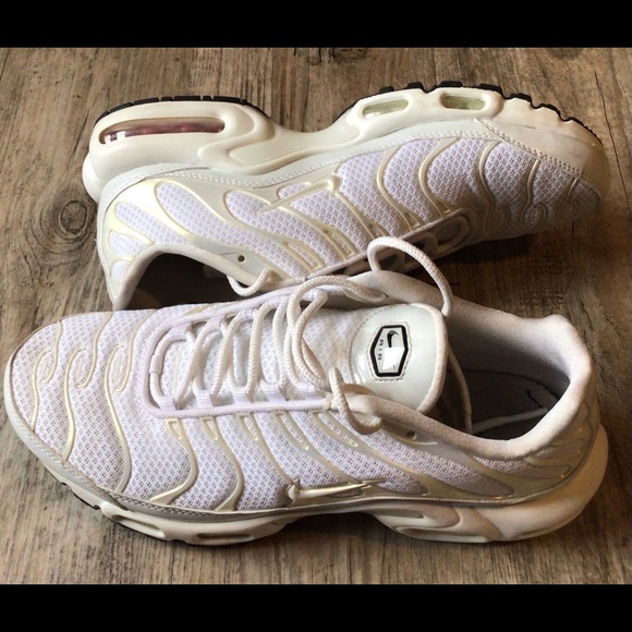 Nike Air Max Plus | Size 10 | white and glitter | like new - Picture 2 of 3